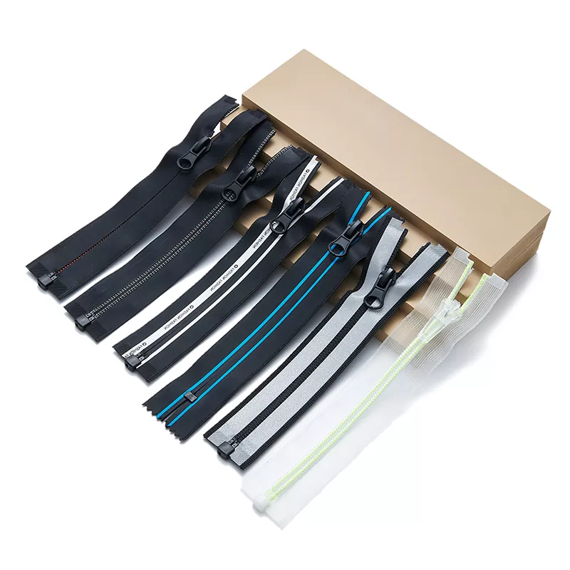 Fermeture éclair en nylon imperméable.